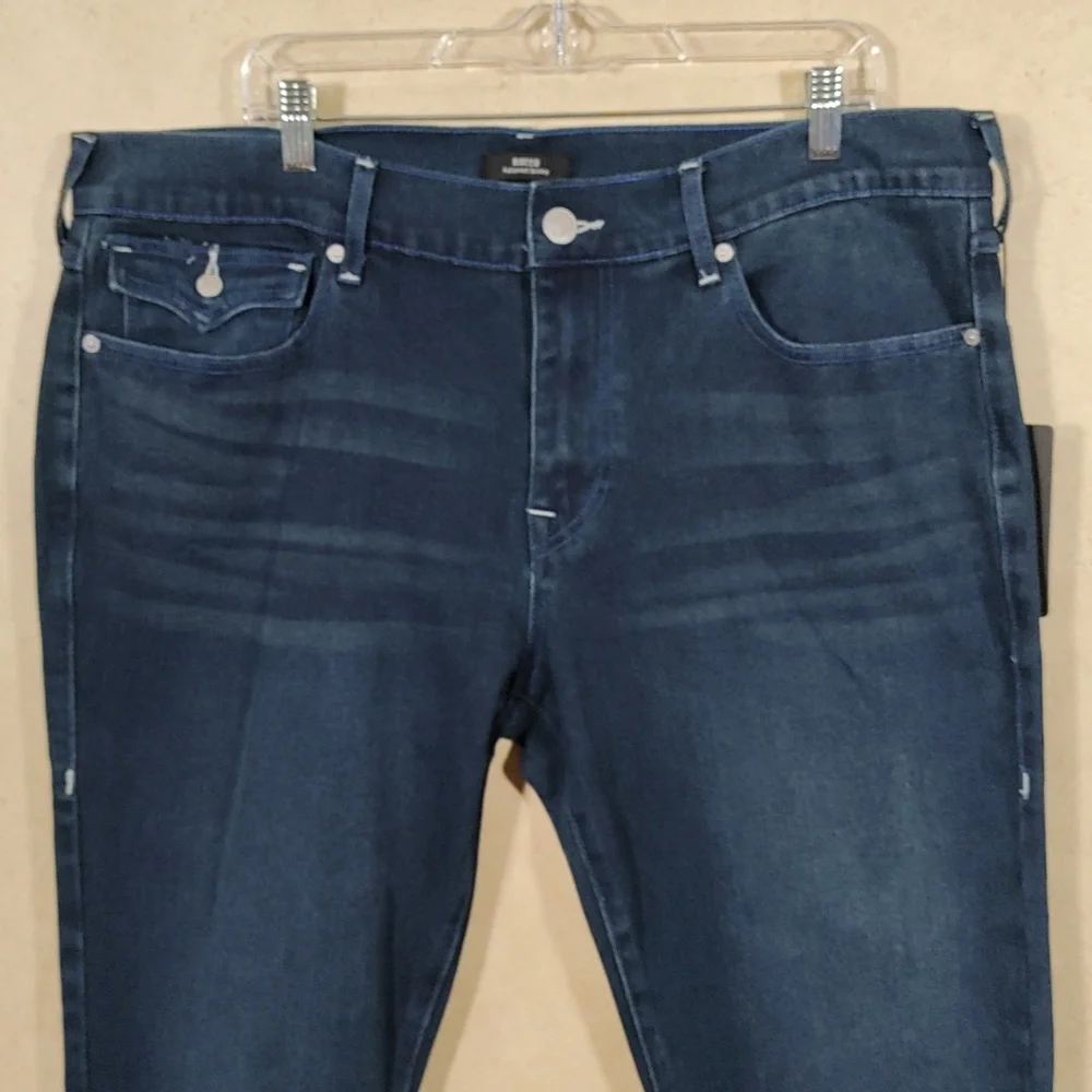 7148 True Religion men's Rocco Relaxed Skinny jeans 38 NWT